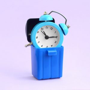 Distracciones en el lugar de trabajo: cómo evitar las trampas comunes que hacen perder el tiempo